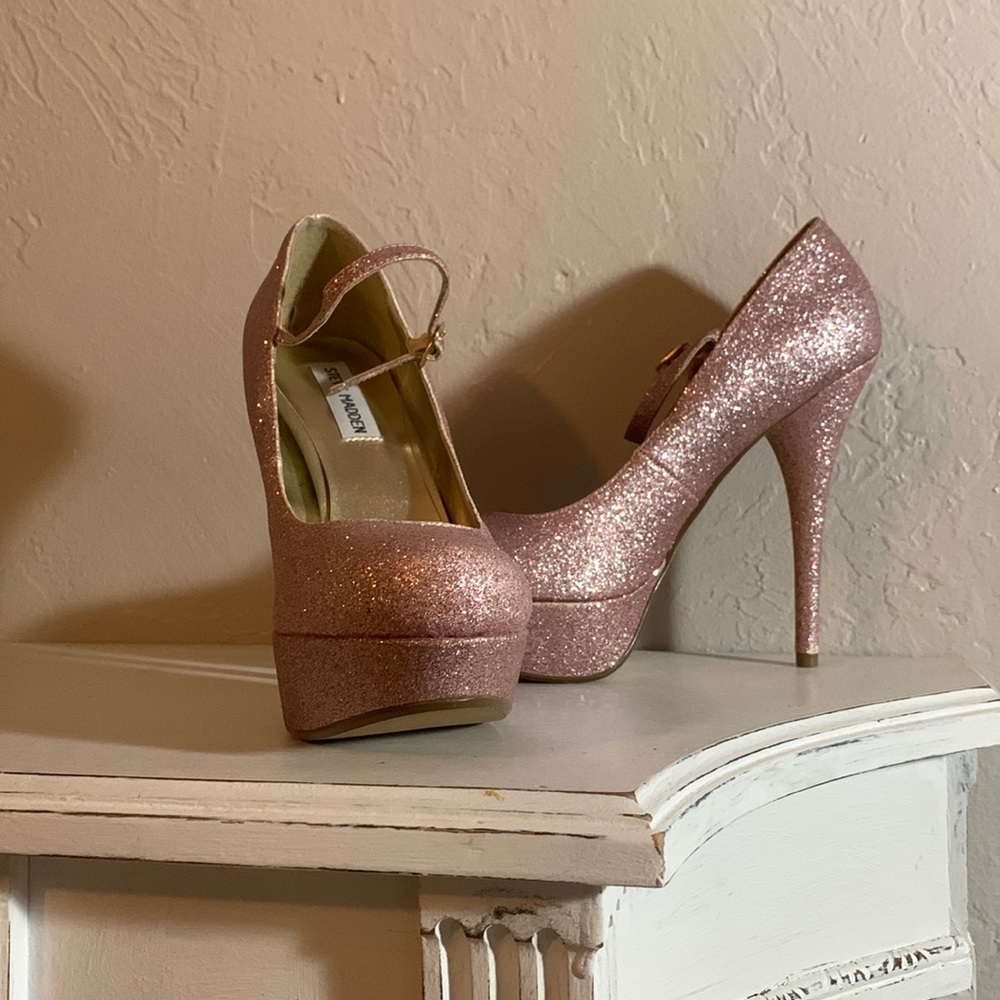 Steve Madden rose/pink 5 inch heels